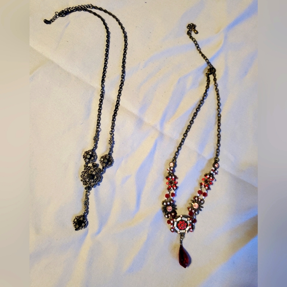 Set Of 2 Necklaces-Fashion Jewelry